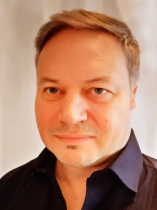 Dejan Antanasković Resume Photo